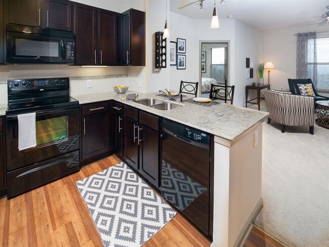 Photo - Arches at Glenridge