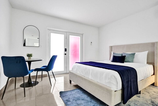 Photo - 905 N Federal Hwy Unit SI ID1504072P