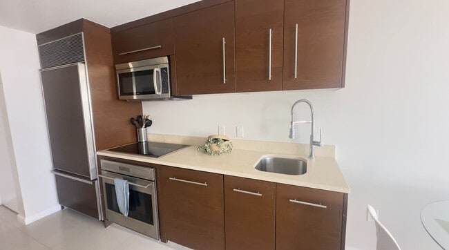 Photo - 485 Brickell Ave Unit ID1240649P