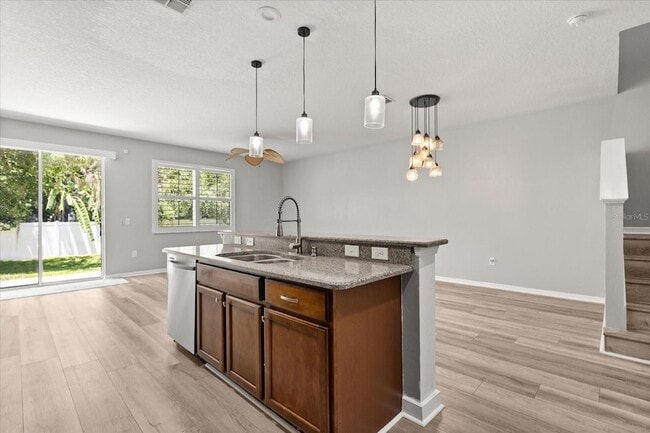 Photo - 364 Habitat Way