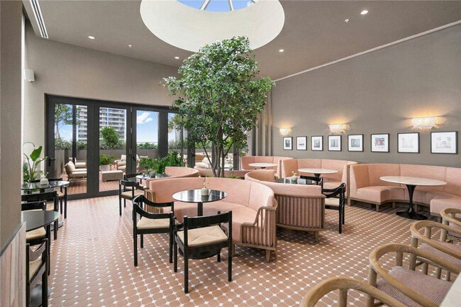 Photo - 601 N Miami Ave Unit ID1380767P