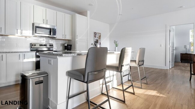 Photo - 5209 Craftsman Dr Unit 700-310