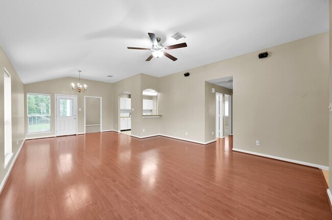 Photo - 506 Paradise Ln