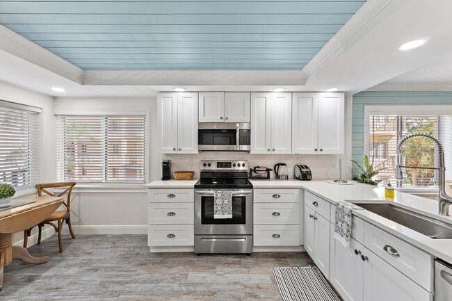 Photo - 275 Palm Ave Unit A301