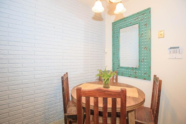 Photo - Oakstone Ridge