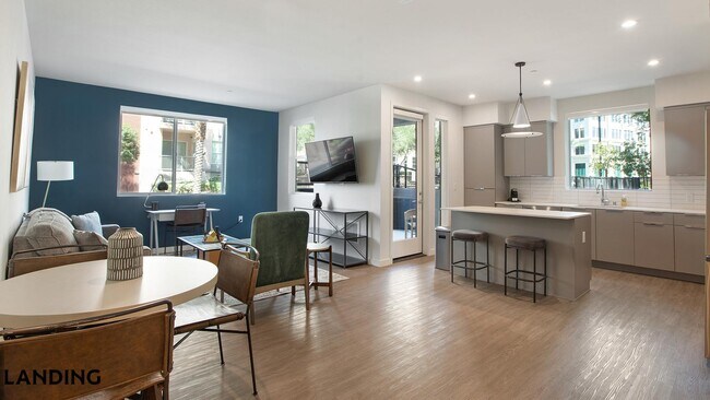 Photo - 9235 W Russell Rd Unit 207