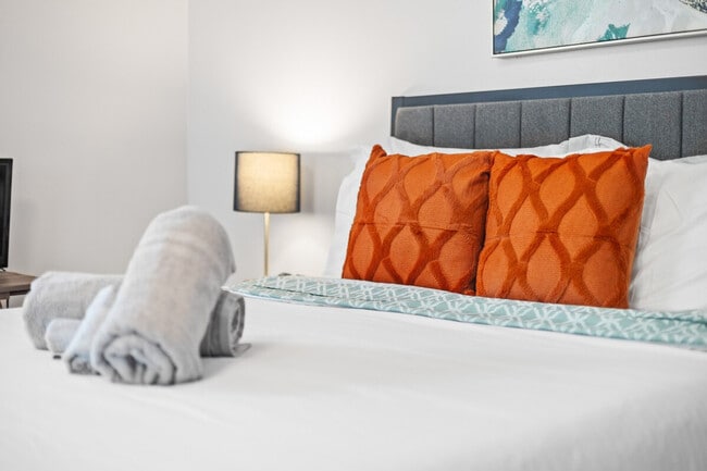 Photo - 1267 Atlantic Dr NW Unit SI ID1609627P