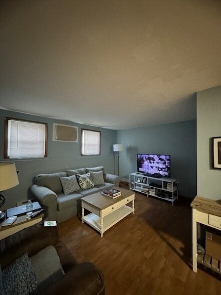 Photo - 297 Ashland Ave Unit 19