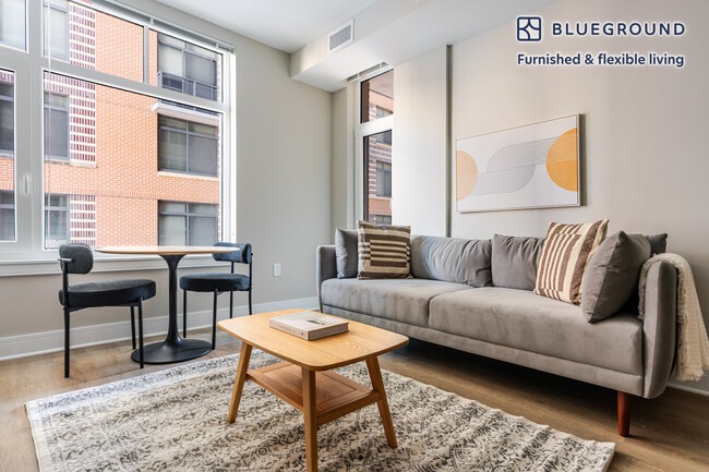 Building Photo - 4924 St Elmo Ave Unit SI FL3-ID1072