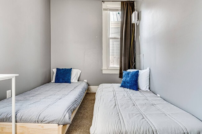 Photo - 1843 Singleton St Unit SI ID1622828P