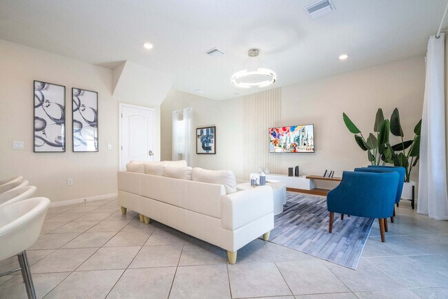 Photo - 7392 Oakmoss Loop Unit SI ID1603823P