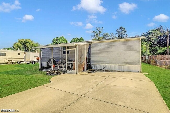 Photo - 2023 Gish Ln