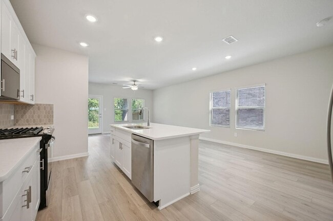 Photo - 3412 Brompton Dr