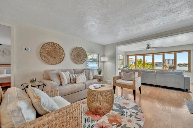 Photo - 483 E Shore Dr Unit ID1284704P