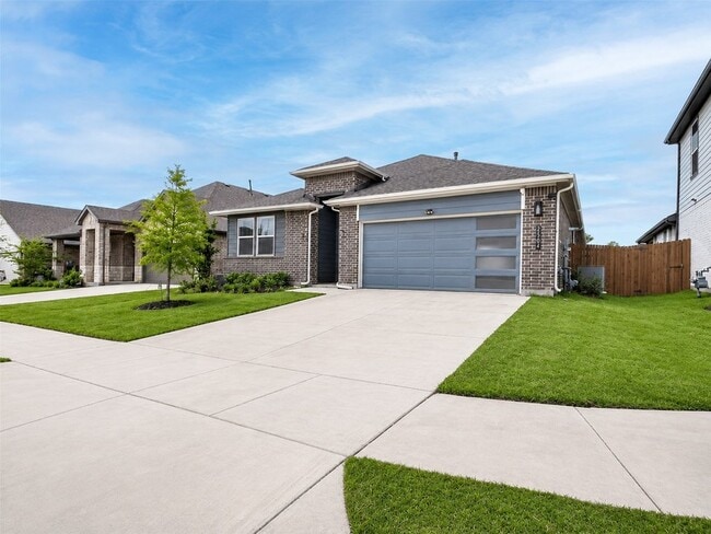 Photo - 2504 Wren Ln