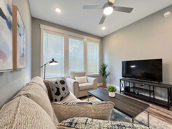 Photo - 4310 W Spruce St Unit SI FL1-ID1504548P