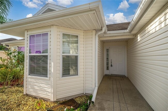 Photo - 5087 NE 121st Ave