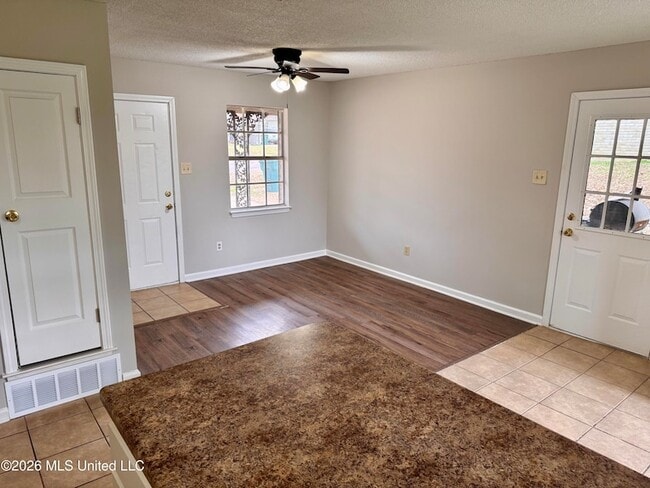 Photo - 1767 Northfield Dr