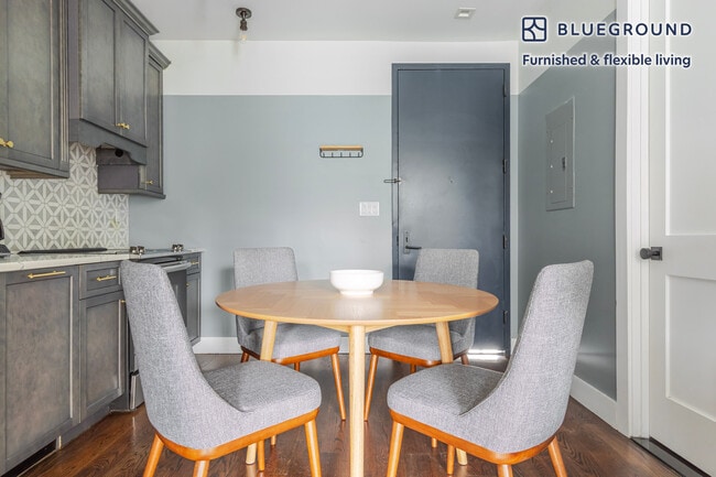 Photo - 187 Kent Ave Unit FL6-ID2039