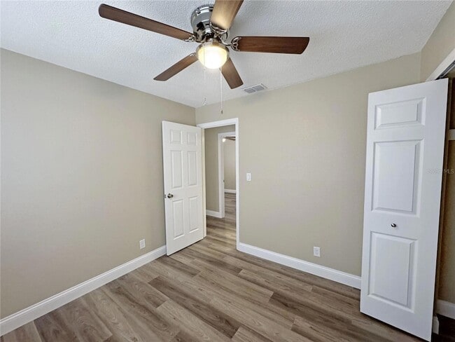 Photo - 1609 Stocking St