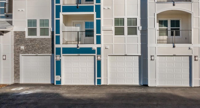 Photo - Venice Isles Luxury Apartments