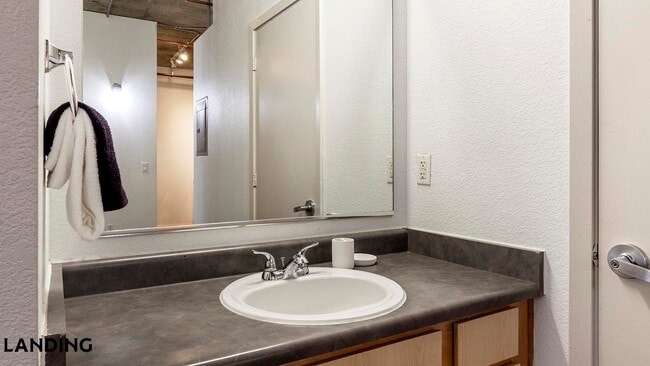 Photo - 1451 24th St Unit 1111