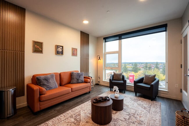 Building Photo - 111 S Adams St Unit ID1365731P