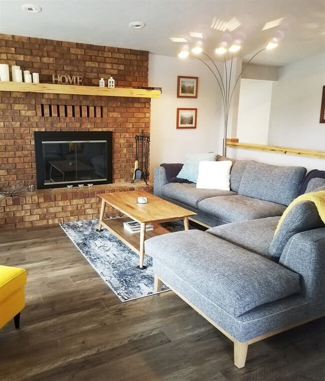 Photo - 2114 W 6th St Unit SI ID1336270P