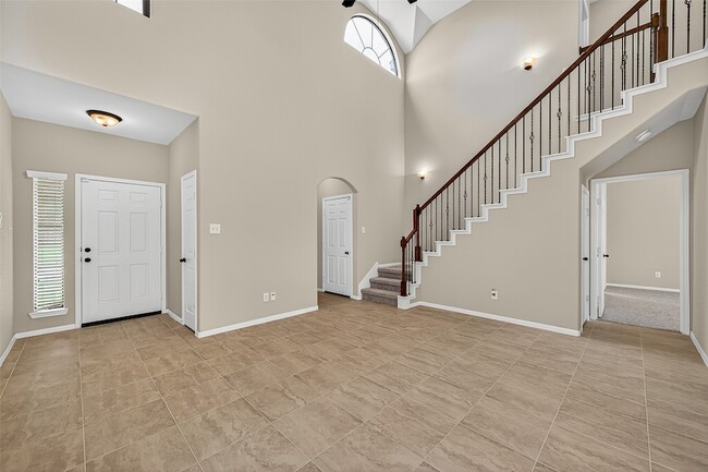 Photo - 2419 Grey Reef Dr