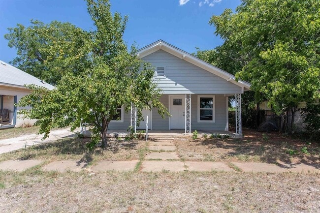 Building Photo - 2507 Buchanan St