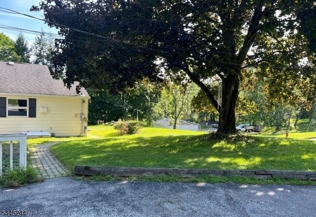 Photo - 16 Mattison Ave