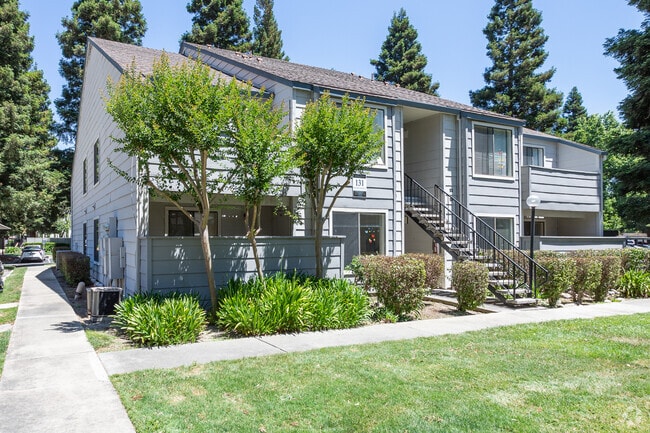 Building Photo - ASHFORD PARK