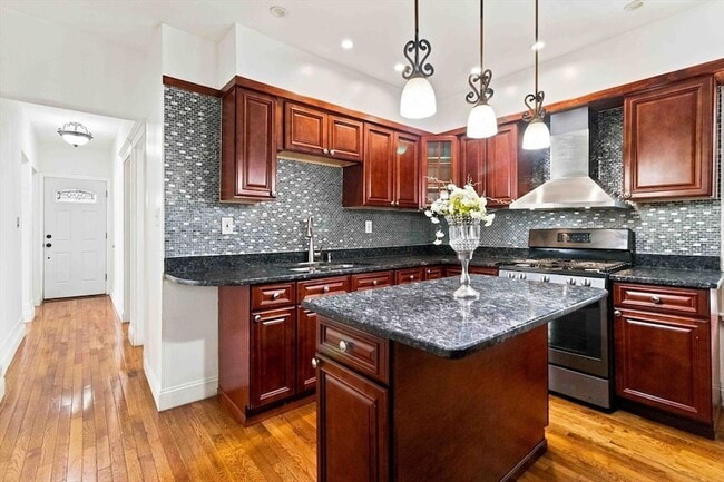 Photo - 15 Fairmount St Unit 2