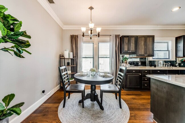 Photo - 4417 Swiss Ave Unit SI ID1571755P