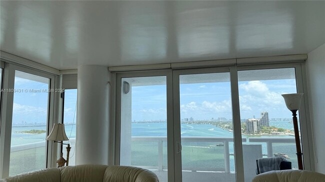 Photo - 1717 N Bayshore Dr Unit A-1734