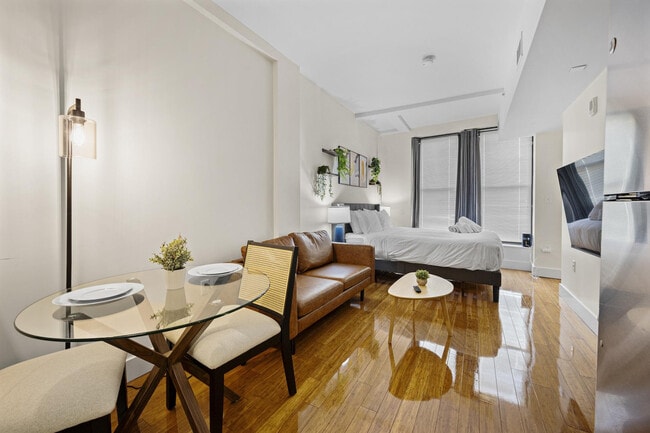 Photo - 8 Winter Pl Unit SI ID1240339P