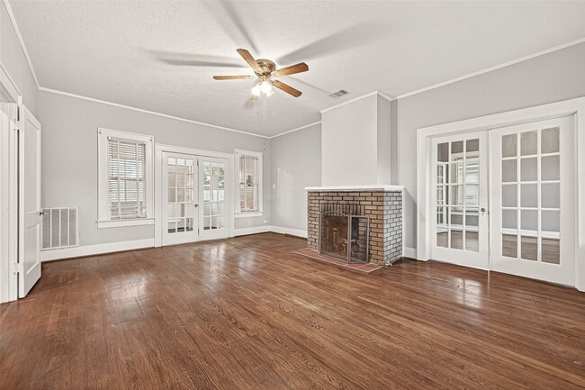 Photo - 1603 Branard St