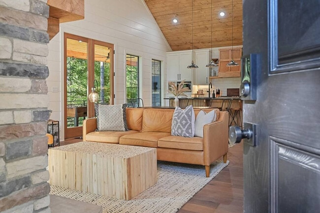 Photo - 42 Hickory Rdg Rd Unit ID1301586P