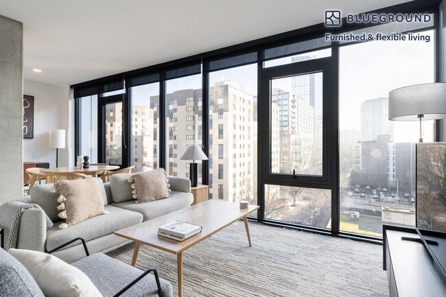 Building Photo - 704 Spring St Unit FL10-ID989