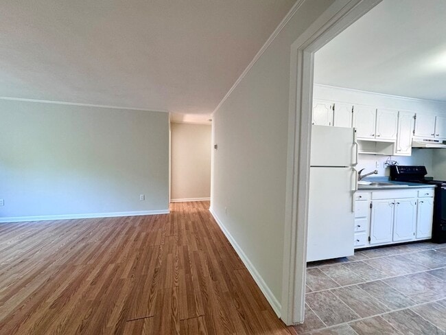 Photo - 52 Bryon Rd Unit 3