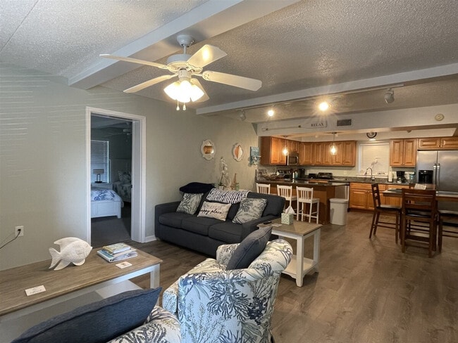 Building Photo - 57211 Atlantic View Dr Unit ID1255534P