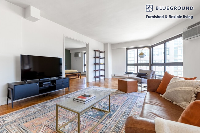 Photo - 300 E 51st St Unit SI FL19-ID440