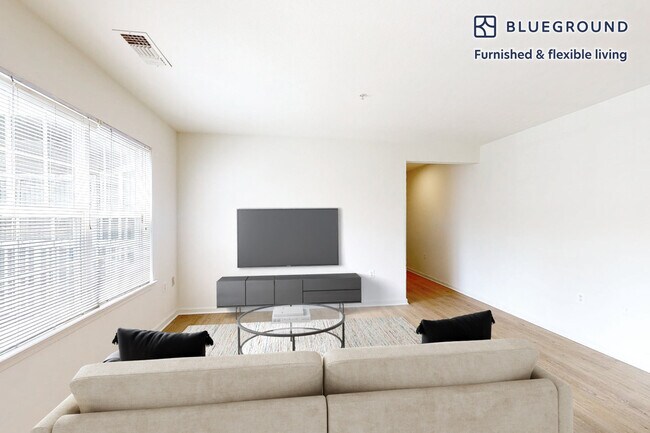 Photo - 1569 Onyx Dr Unit SI FL4-ID10500A