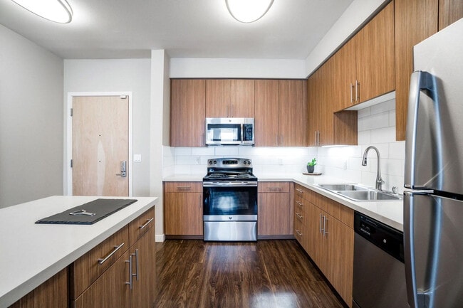 Photo - 2615 CA-82 Unit ID1280559P