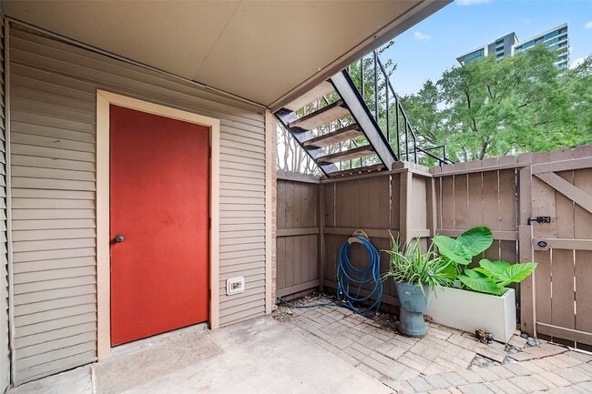Photo - 3700 W Clay St Unit 227
