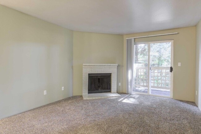 Photo - Cascadia Pointe