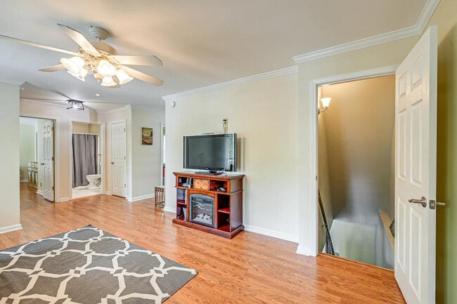 Photo - 4984 Webster Rd Unit SI ID1385876P