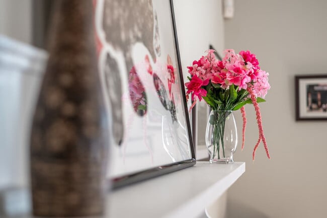 Photo - 500 W Rosemary St Unit ID1300722P