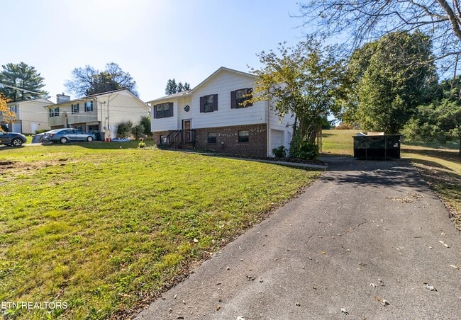 Photo - 1817 Sedgewick Dr