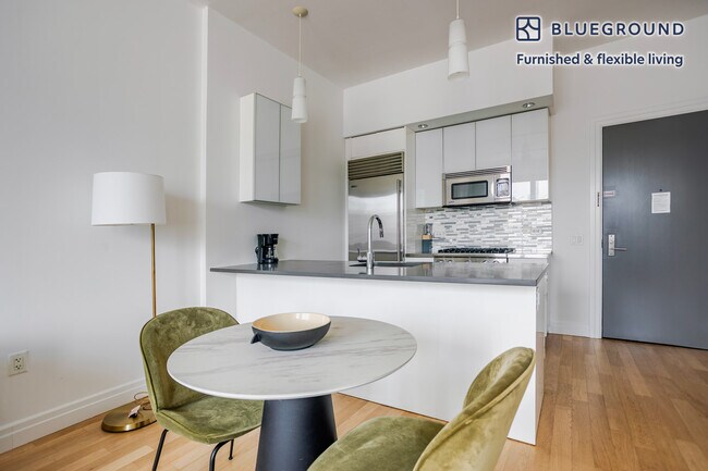 Photo - 550 W 54th St Unit SI FL24-ID2255